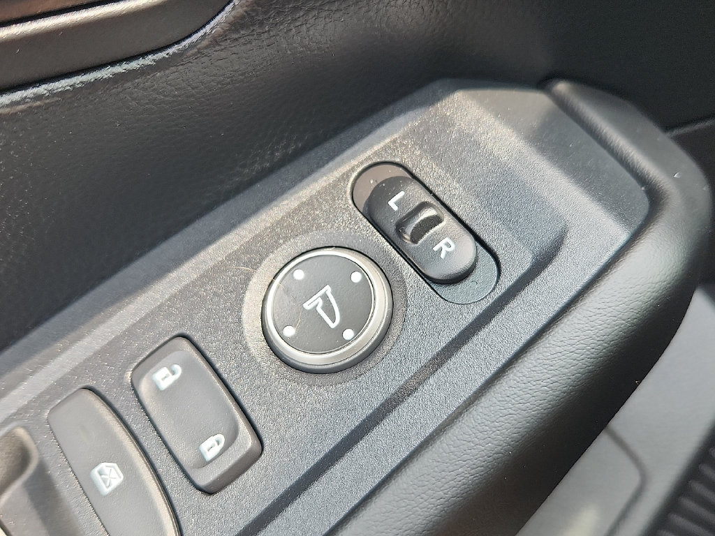 Used 2023 Honda Accord LX image 17