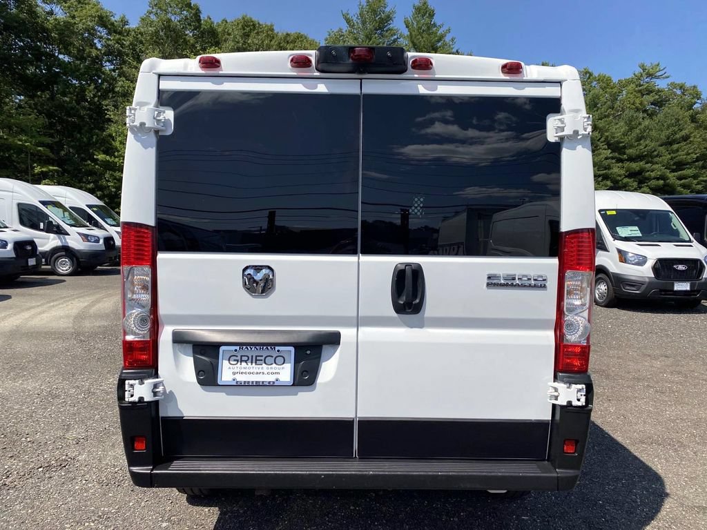 Used 2025 RAM ProMaster 2500 w/ U-Haul Equipment Group FWD image 4