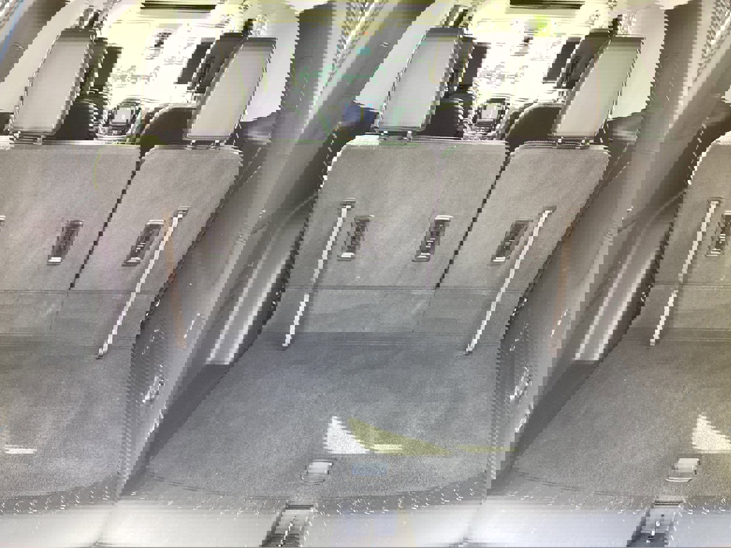 Used 2018 Chevrolet Traverse Premier w/ Driver Confidence II Package image 15