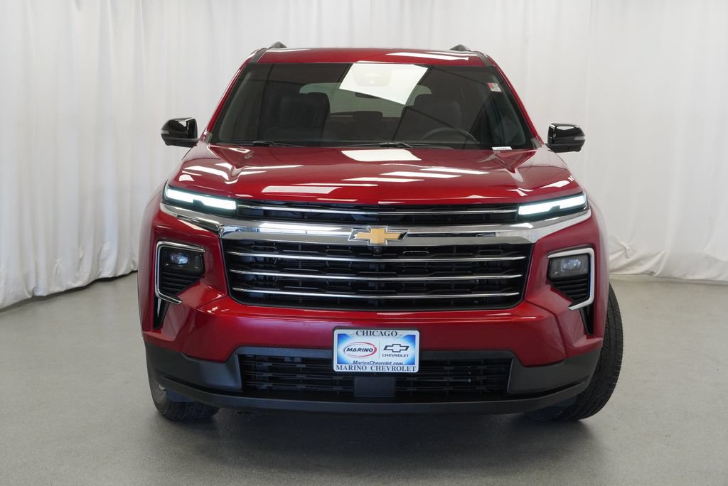 Used 2025 Chevrolet Traverse LT w/ Driver Confidence Package FWD image 33