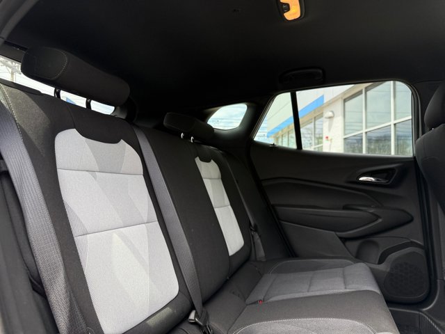 Certified 2024 Chevrolet Trax RS w/ Driver Confidence Package FWD image 27