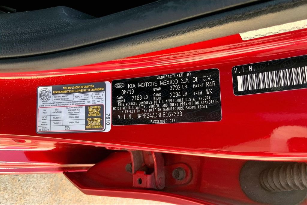 Used 2020 Kia Forte LXS FWD image 32