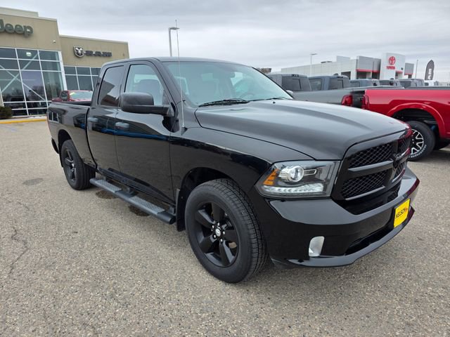 Used 2014 RAM 1500 Express w/ Black Ram 1500 Express Group image 5