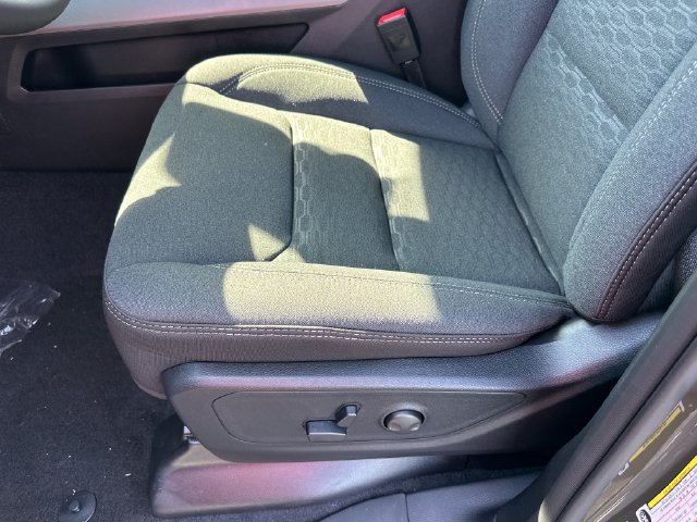 New 2027 RAM 1500 4x4 Crew Cab image 10