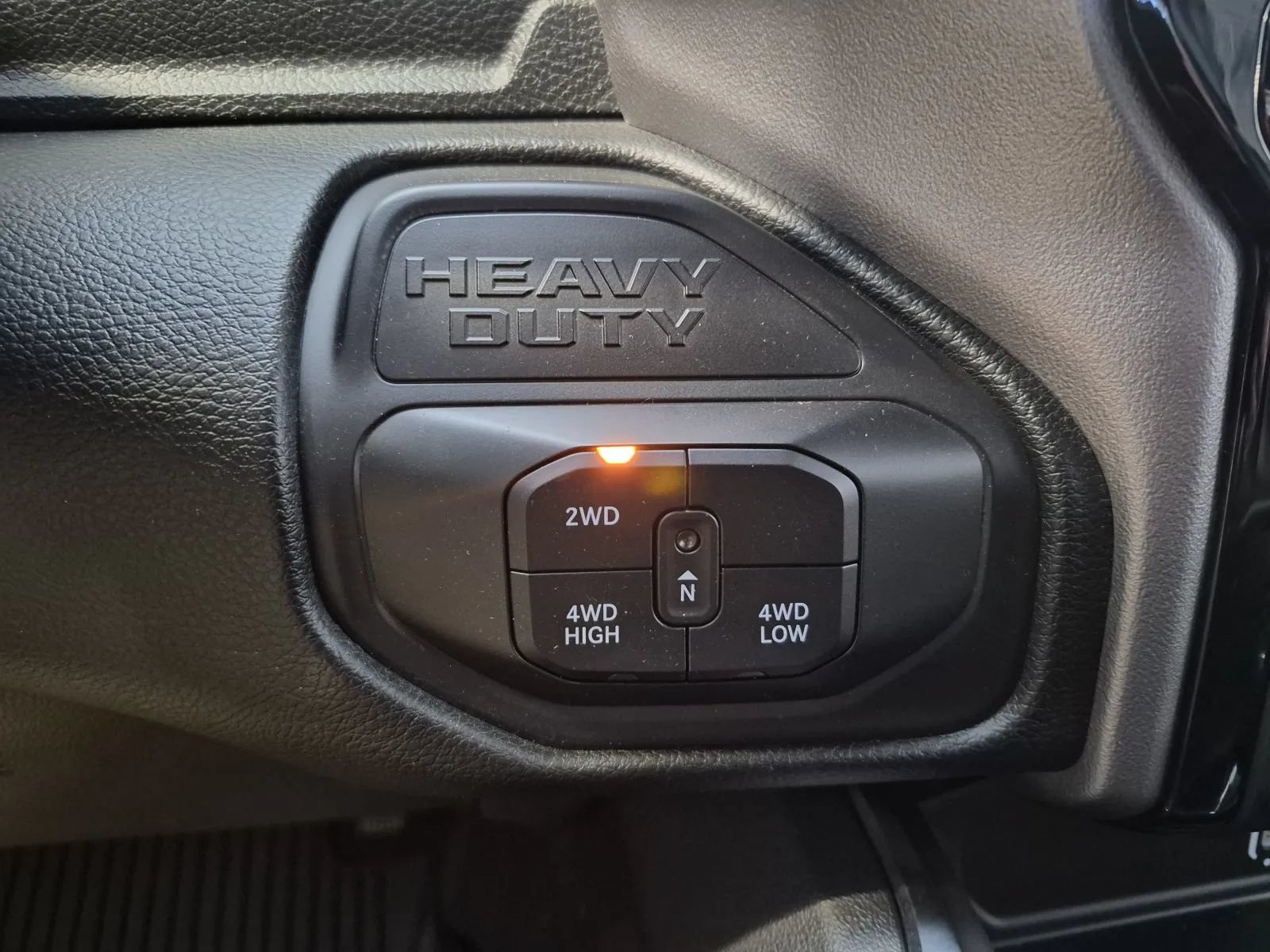 Used 2026 RAM 3500 Laramie AWD/4WD image 30