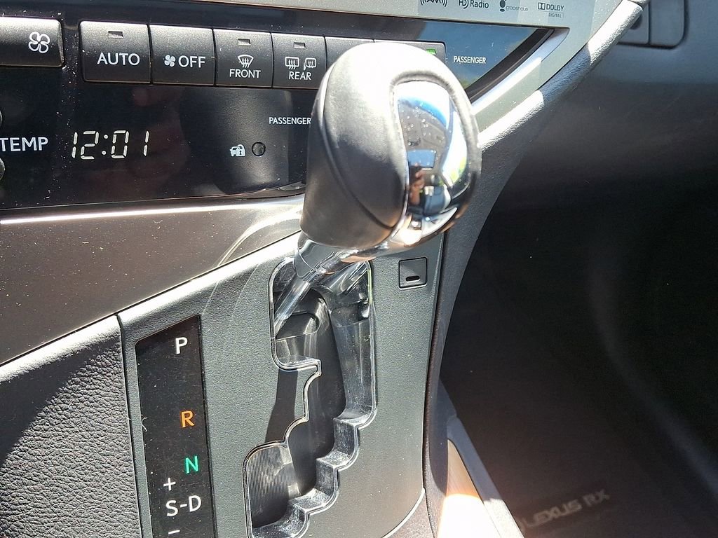 Used 2015 Lexus RX 450h AWD image 16
