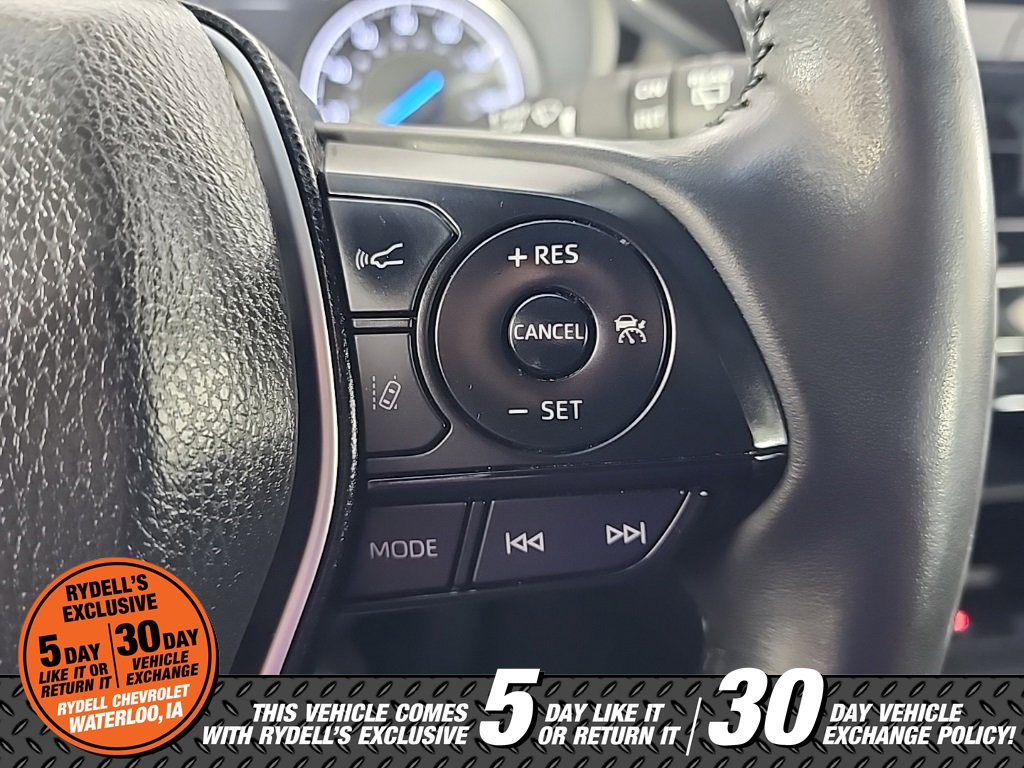 Used 2021 Toyota Venza XLE w/ Softex Package image 24