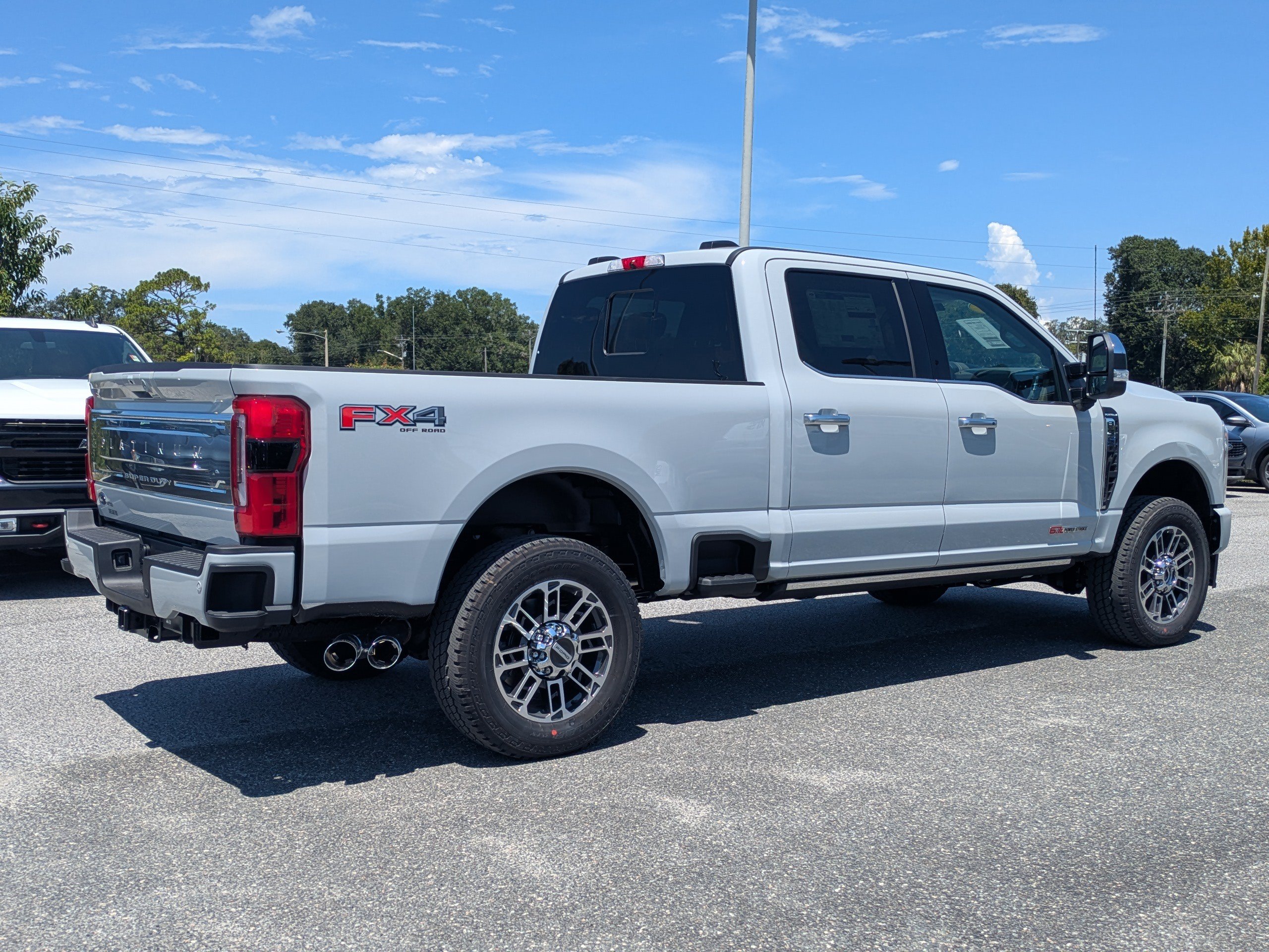 New 2026 Ford F350 Platinum w/ Platinum Plus Package AWD/4WD image 4