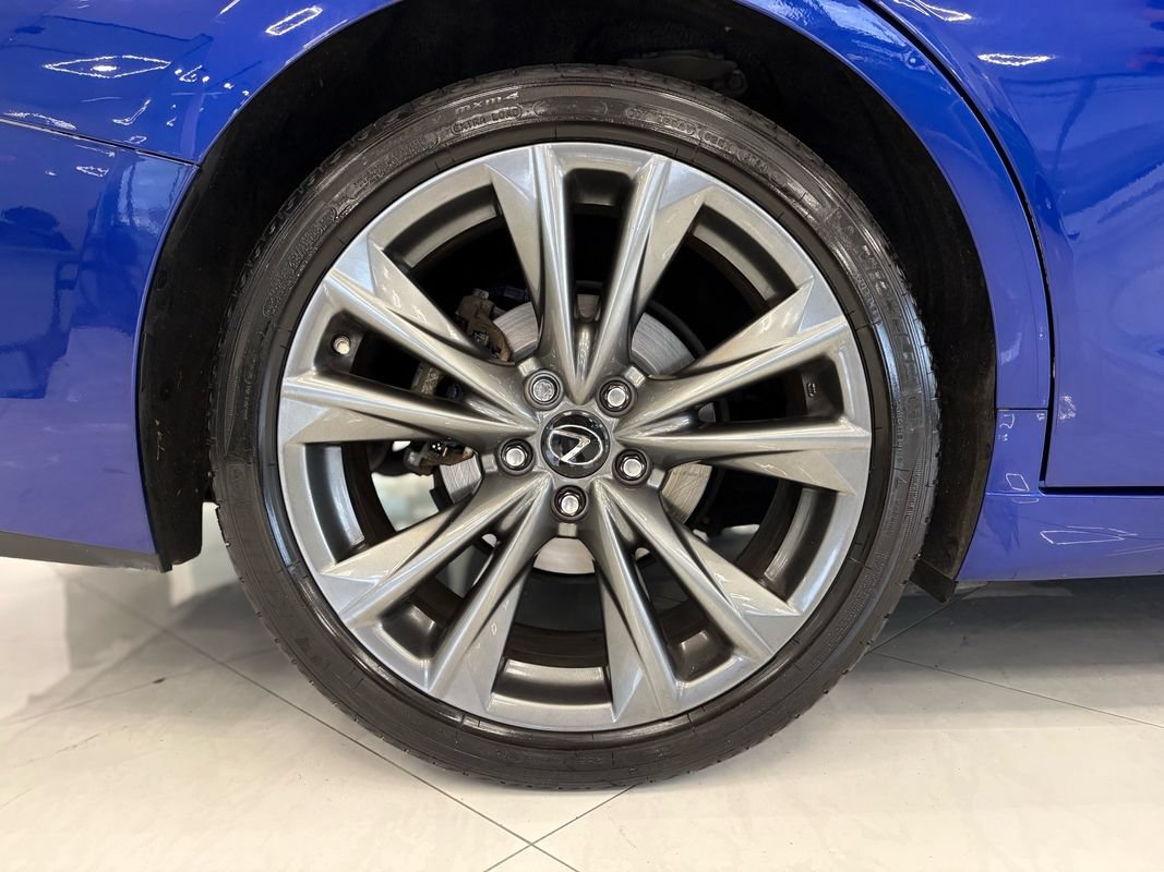 Used 2020 Lexus ES 350 F Sport w/ Accessory Package FWD image 43