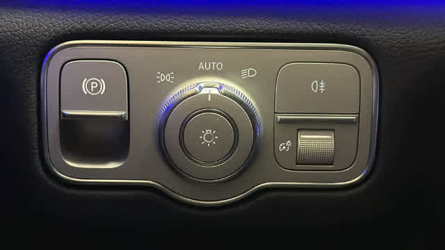 Certified 2026 Mercedes-Benz GLE 350 4MATIC image 17