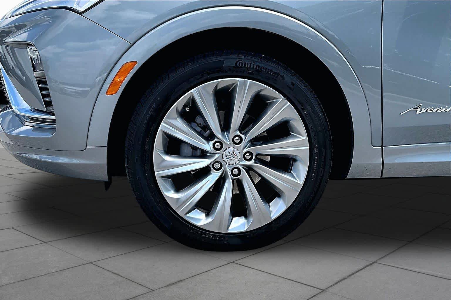 Used 2025 Buick Envista Avenir FWD image 10