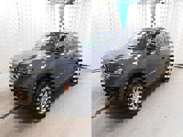 New 2026 Jeep Grand Cherokee Laredo X image 3