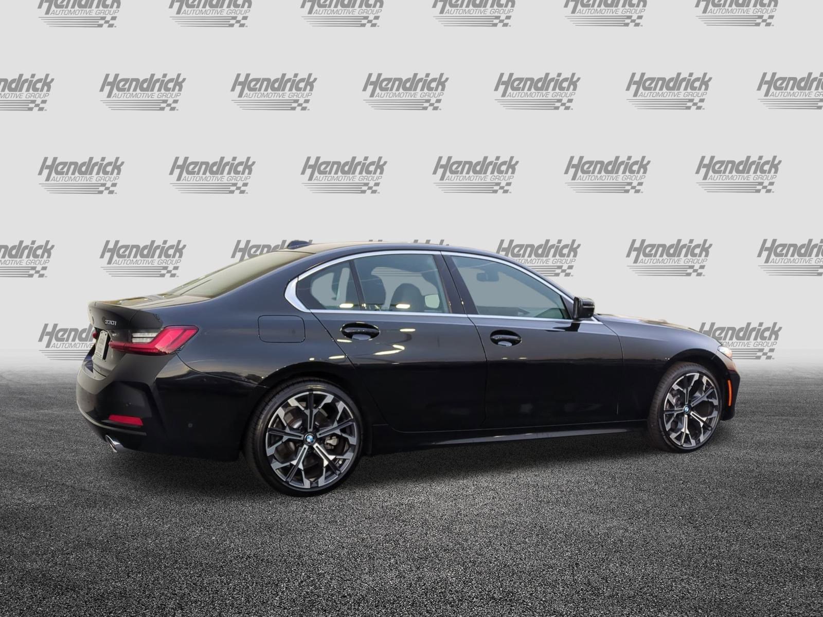 Certified 2025 BMW 330i Sedan w/ Premium Package image 9