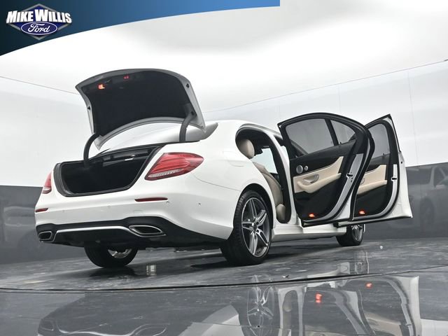 Used 2019 Mercedes-Benz E 300 image 29