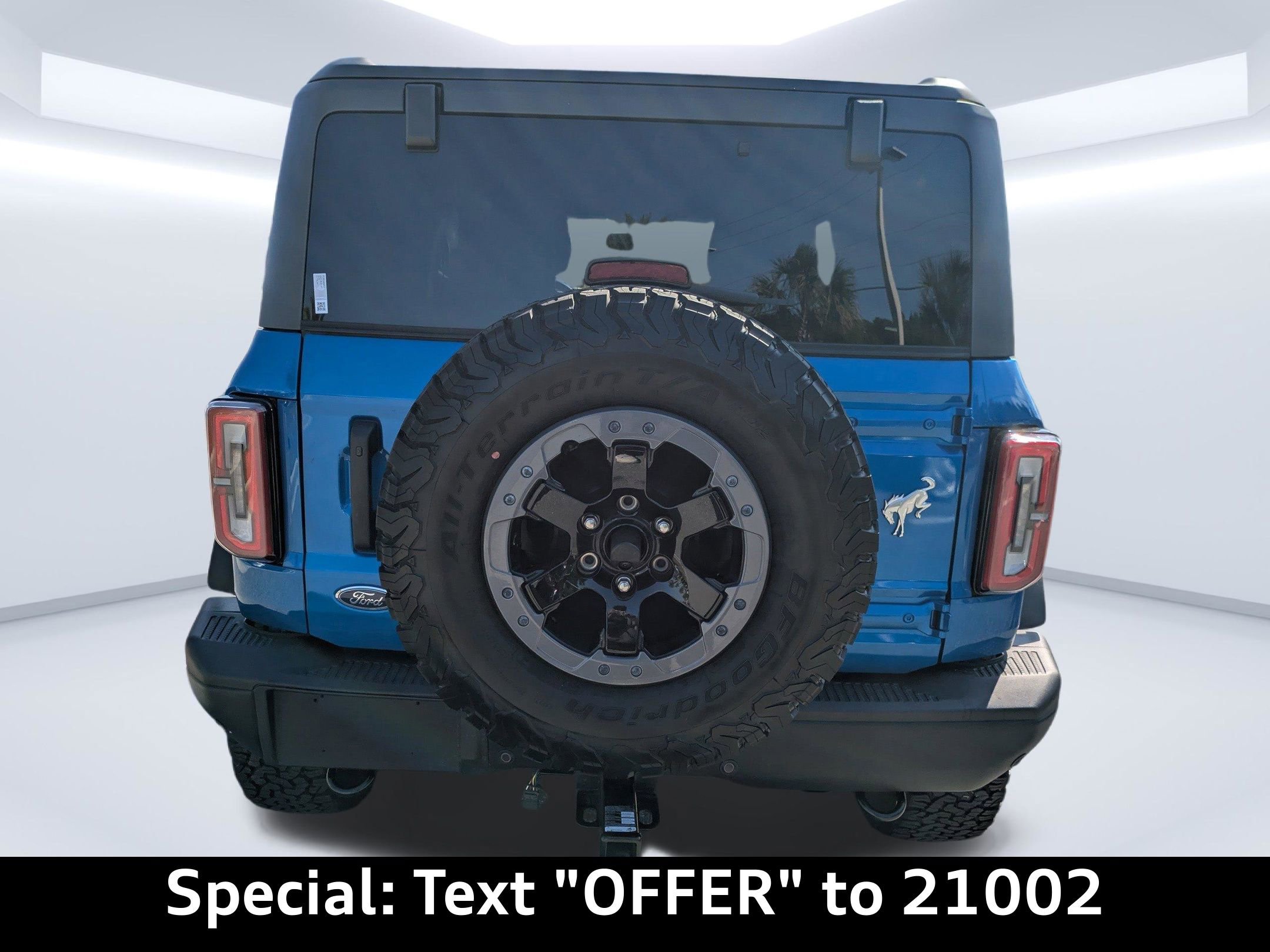 Used 2023 Ford Bronco Badlands image 3
