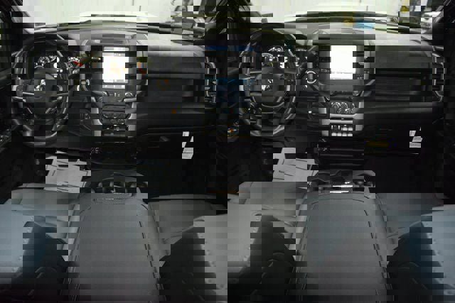 Used 2024 RAM 5500 Tradesman w/ Chrome Appearance Group image 21