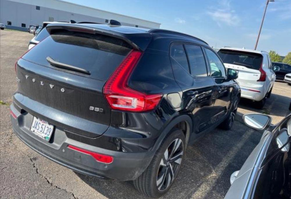 Used 2023 Volvo XC40 B5 Plus w/ Driver Assist Package image 20