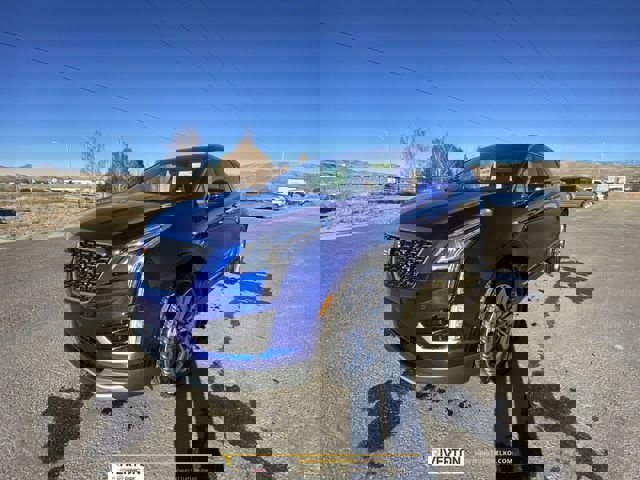 New 2025 Cadillac XT5 Premium Luxury w/ Technology Package