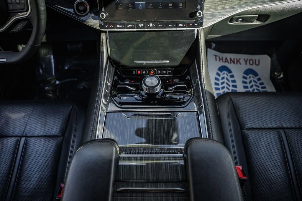 Used 2022 Jeep Wagoneer Series III image 26