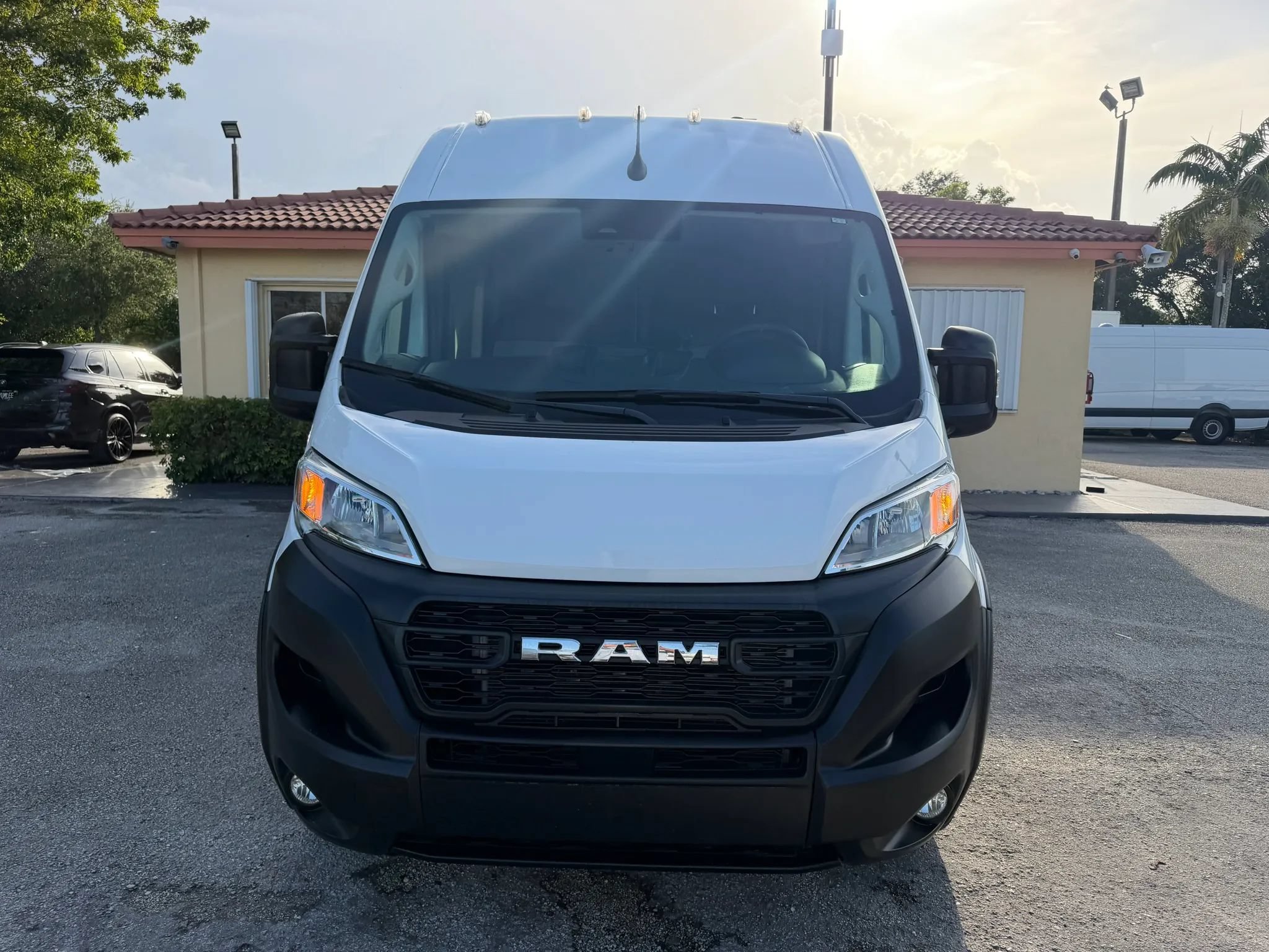 Used 2024 RAM ProMaster 2500 159 High Roof w/ Convenience Group FWD image 10
