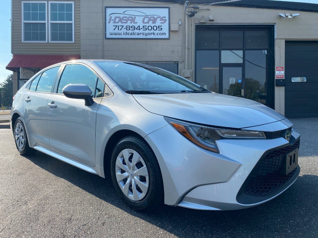 Used 2021 Toyota Corolla L w/ Carpet Mat Package (TMS) FWD image 1