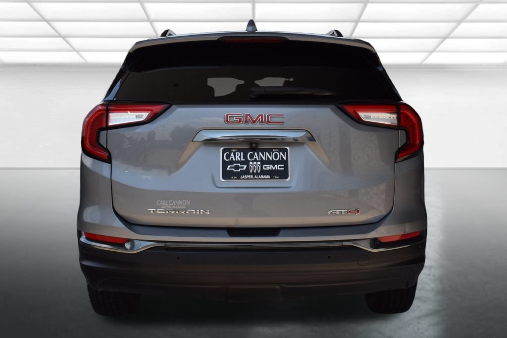 Used 2024 GMC Terrain AT4 w/ Tech Package AWD/4WD image 11