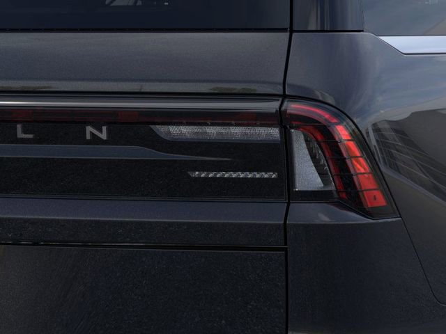 New 2025 Lincoln Navigator Reserve image 42