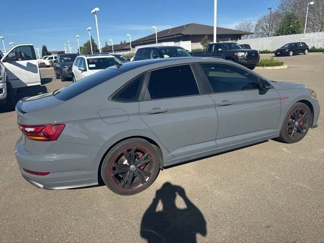 Used 2019 Volkswagen Jetta GLI image 3