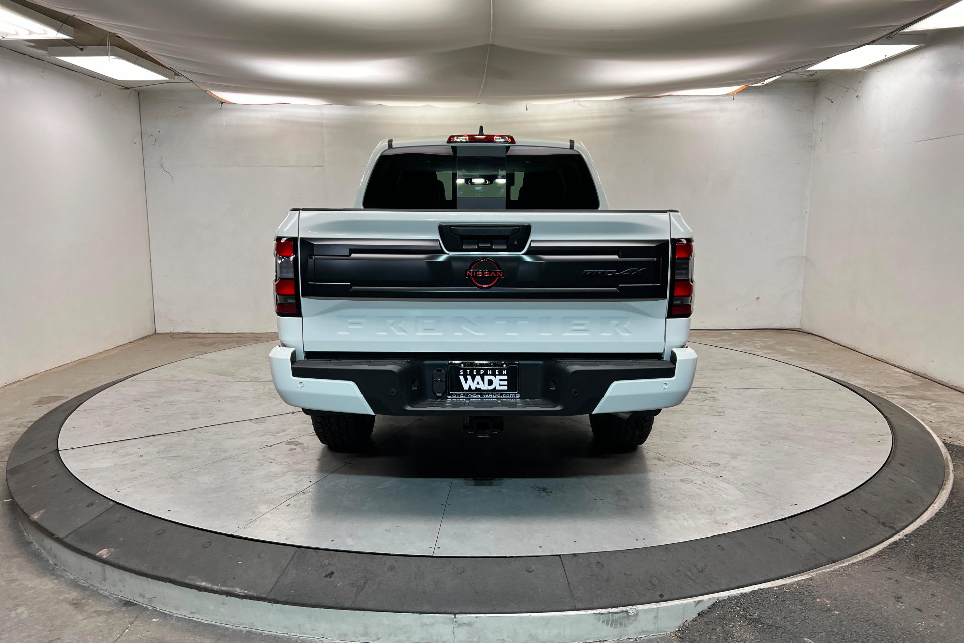 New 2026 Nissan Frontier PRO-4X w/ Pro Premium Package image 4