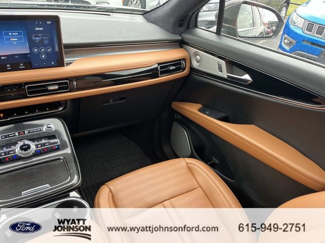 Used 2023 Lincoln Nautilus Black Label image 16