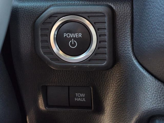 Used 2025 Toyota Land Cruiser w/ Premium Package image 33