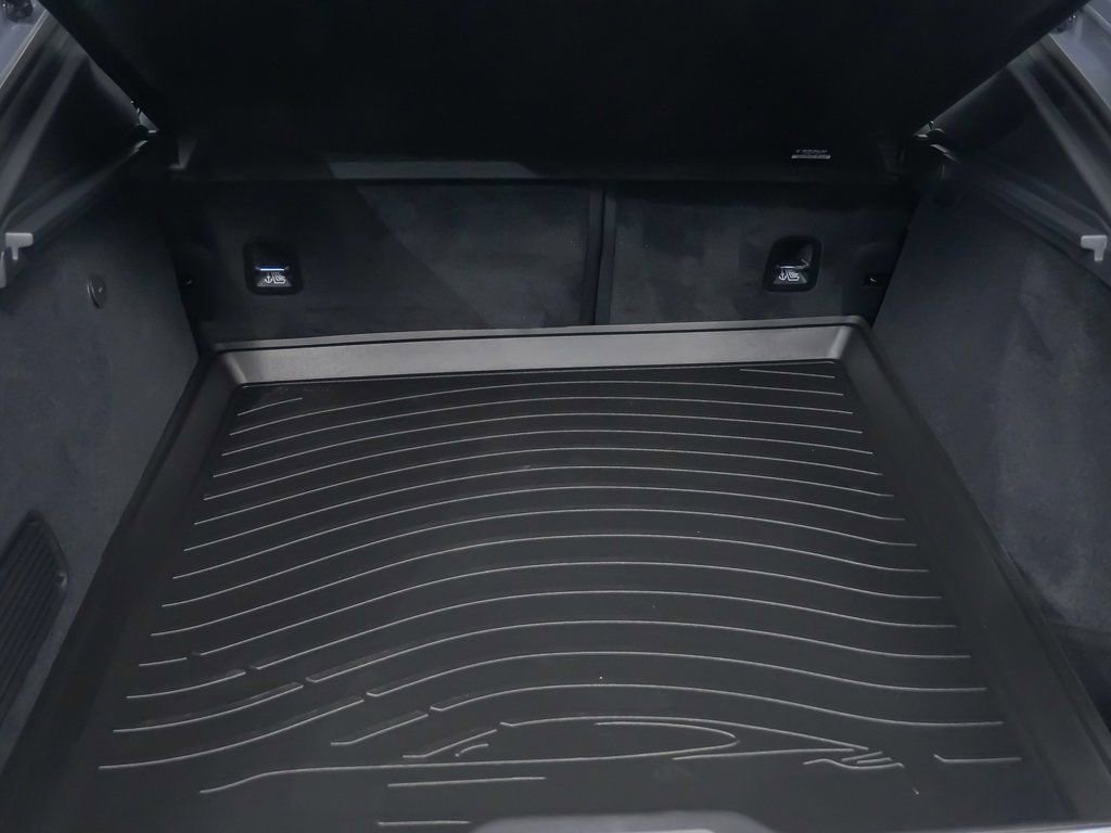 New 2026 Porsche Panamera 4 image 13