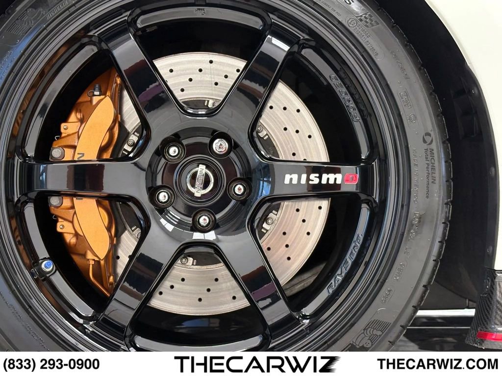 Used 2018 Nissan GT-R NISMO AWD/4WD image 20