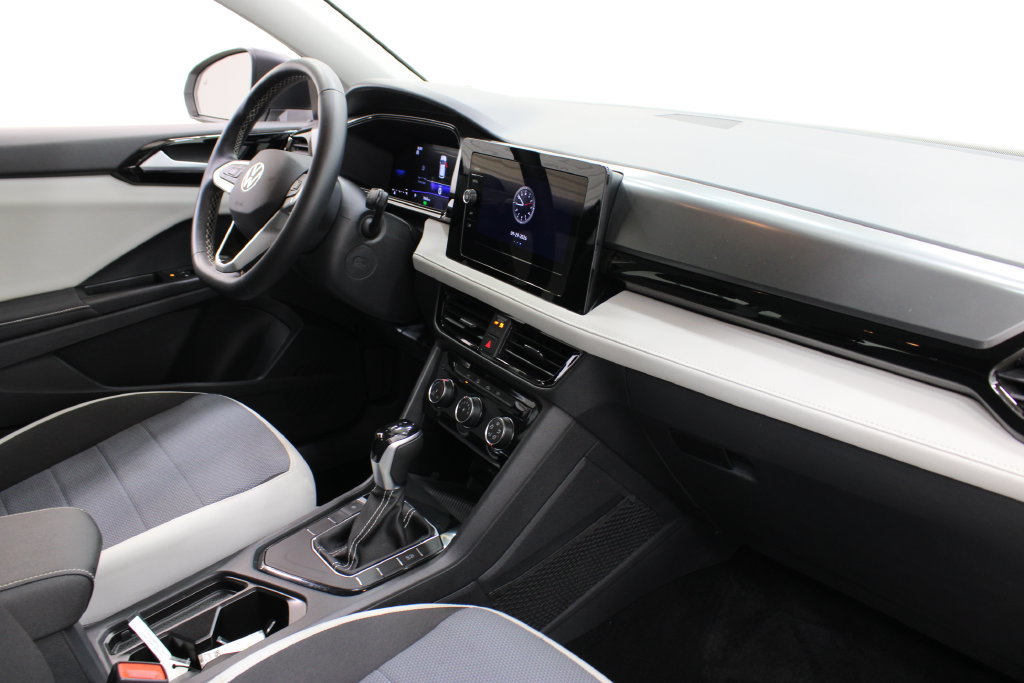Certified 2026 Volkswagen Taos S FWD image 23