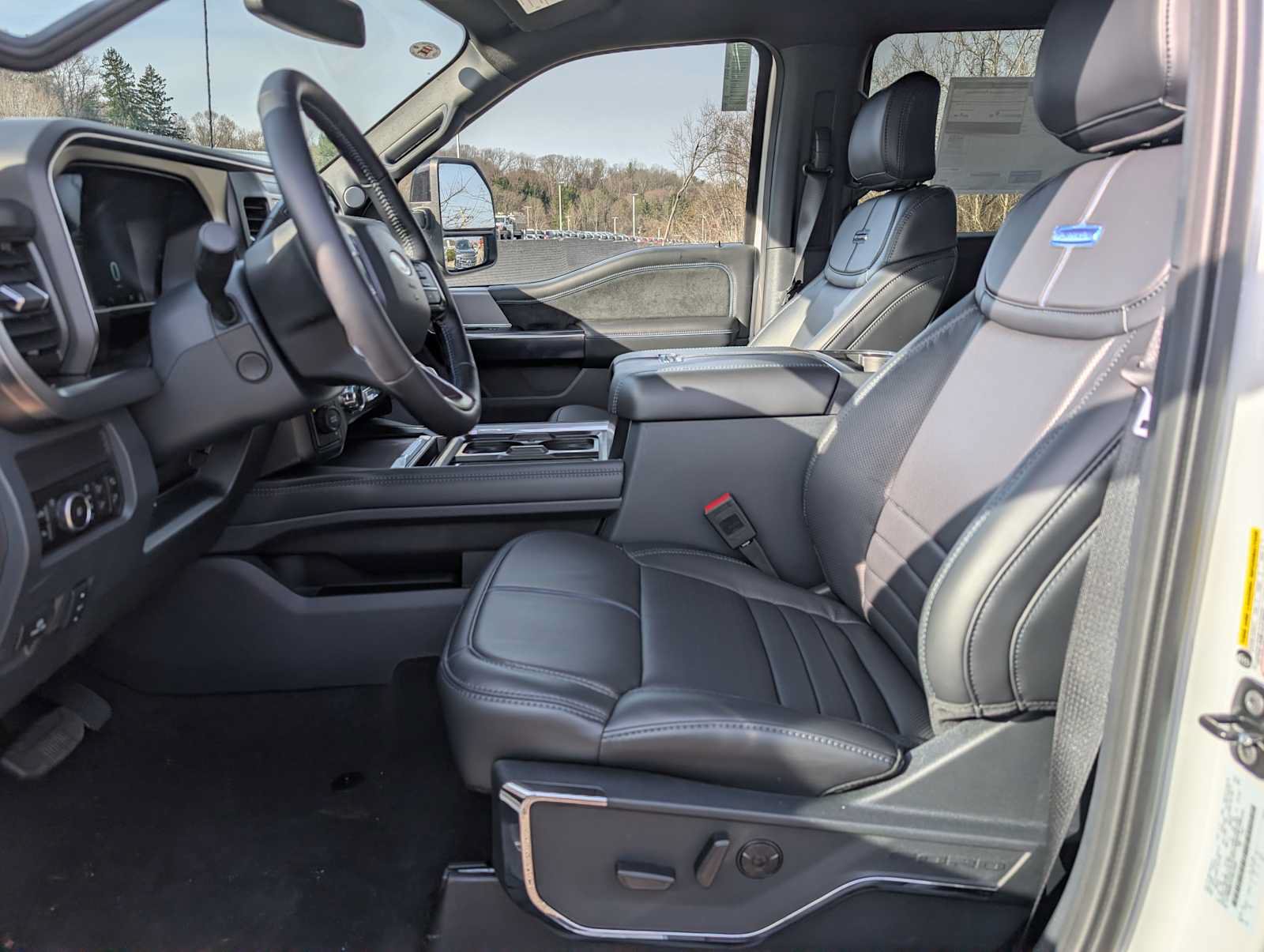 New 2026 Ford F250 Platinum AWD/4WD image 4