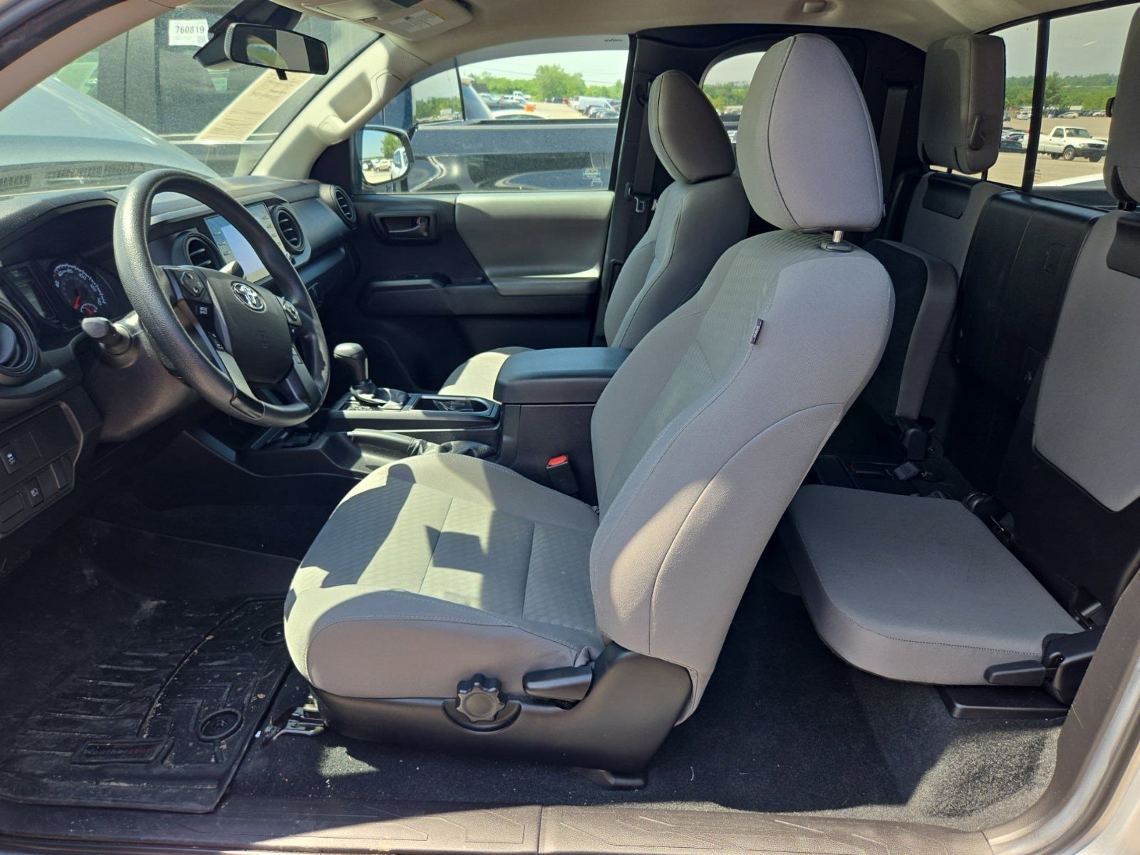 Used 2023 Toyota Tacoma SR w/ SR Convenience Package RWD image 10