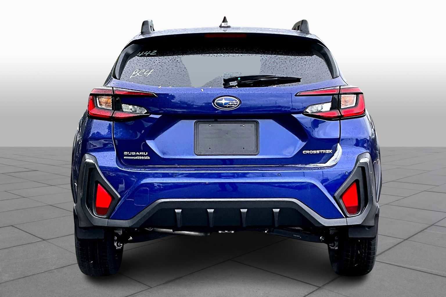 Used 2025 Subaru Crosstrek 2.5i Limited AWD/4WD image 4