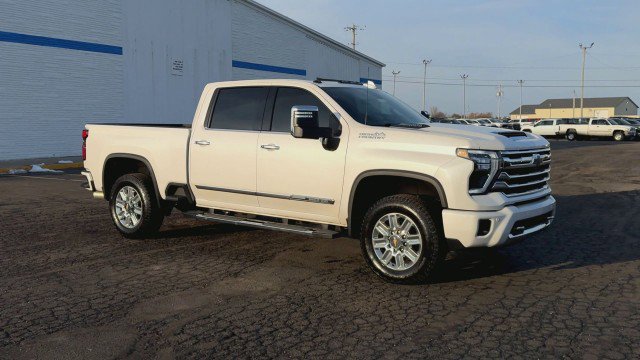 Certified 2025 Chevrolet Silverado 2500 High Country w/ Technology Package image 2