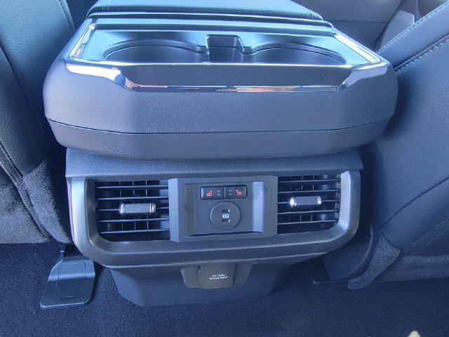 New 2026 Ford F150 Lariat w/ Equipment Group 502A High RWD image 17