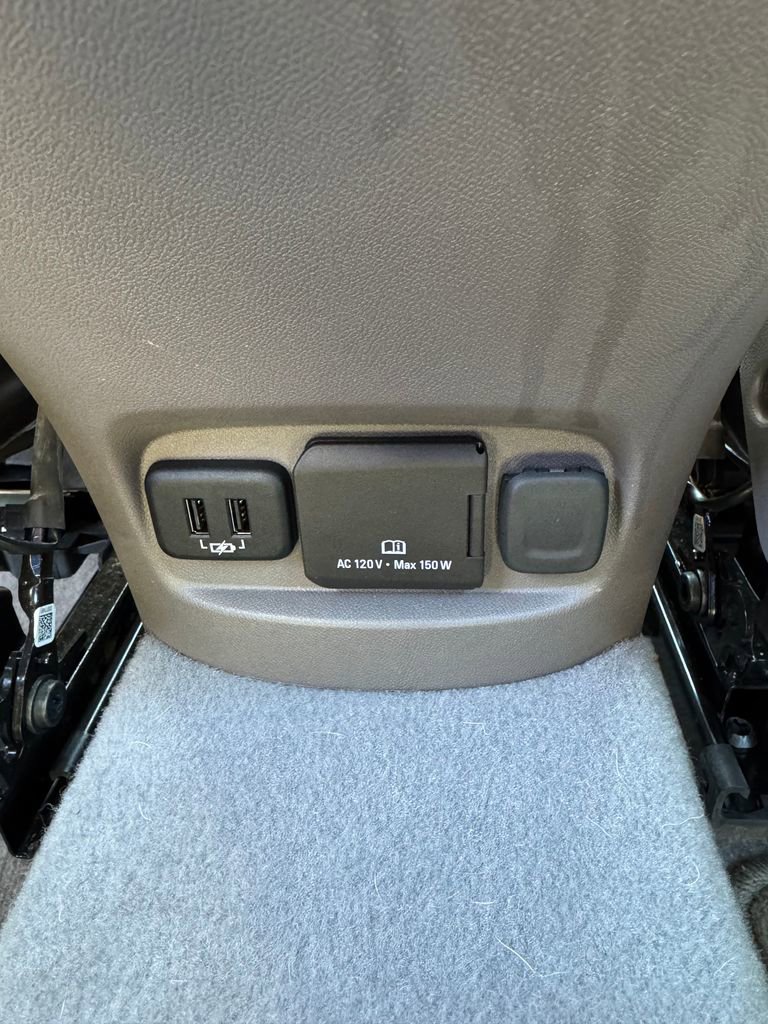 Used 2018 Chevrolet Malibu LT w/ Leather Package image 33