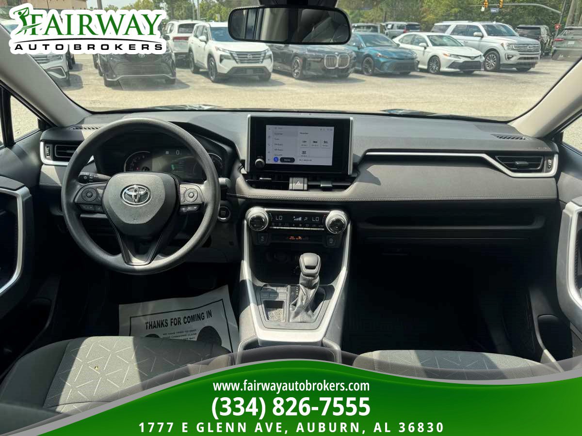 Used 2023 Toyota RAV4 XLE w/ Convenience Package FWD image 14