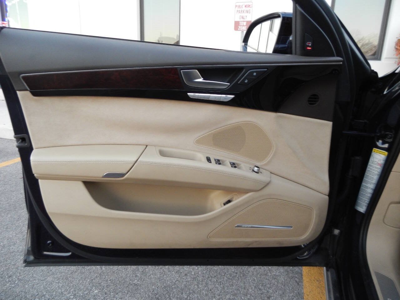 Used 2013 Audi A8 L 3.0T AWD/4WD image 23