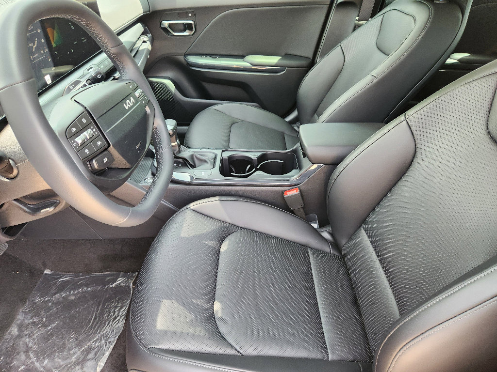 New 2026 Kia K4 EX image 9