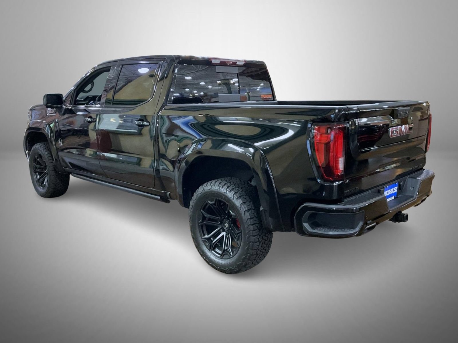 Used 2026 GMC Sierra 1500 AT4 w/ AT4 Premium Package AWD/4WD image 7