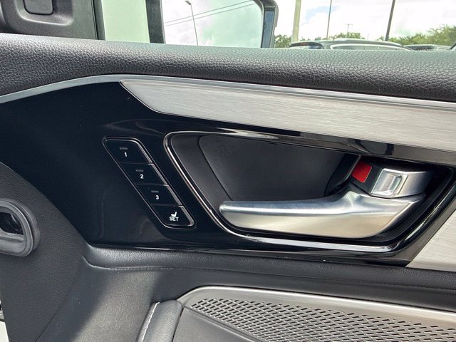 Used 2023 Acura MDX w/ Technology Package FWD image 14