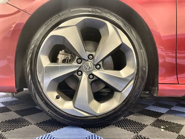 Certified 2018 Honda Accord Touring image 10