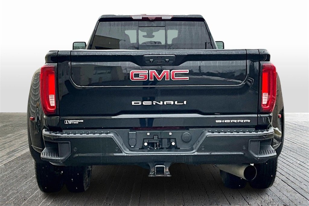 Used 2023 GMC Sierra 3500 Denali w/ Denali Ultimate Package image 7