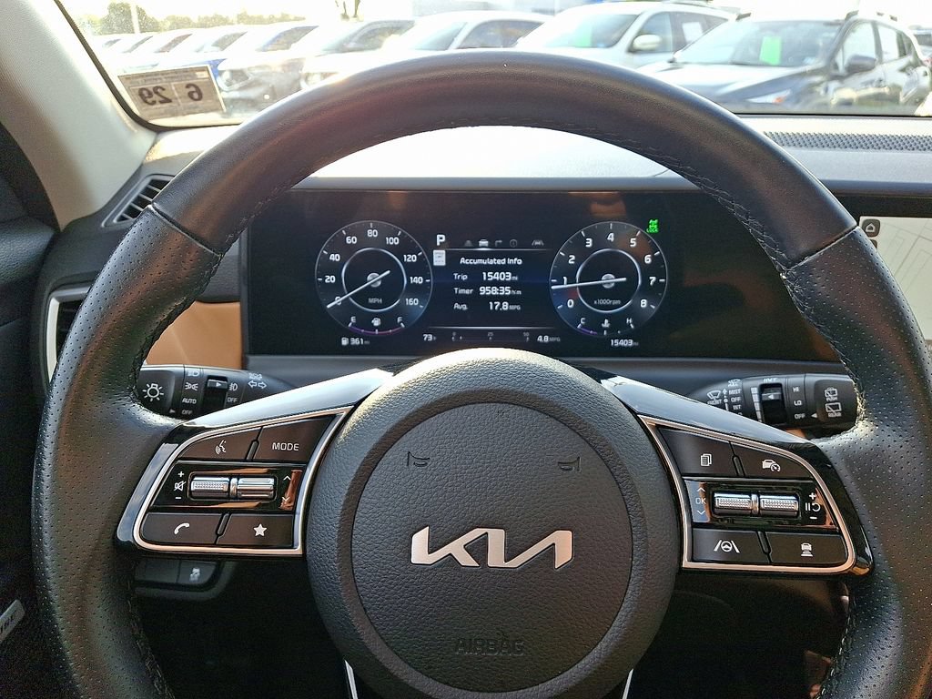 Used 2024 Kia Seltos SX AWD/4WD image 19