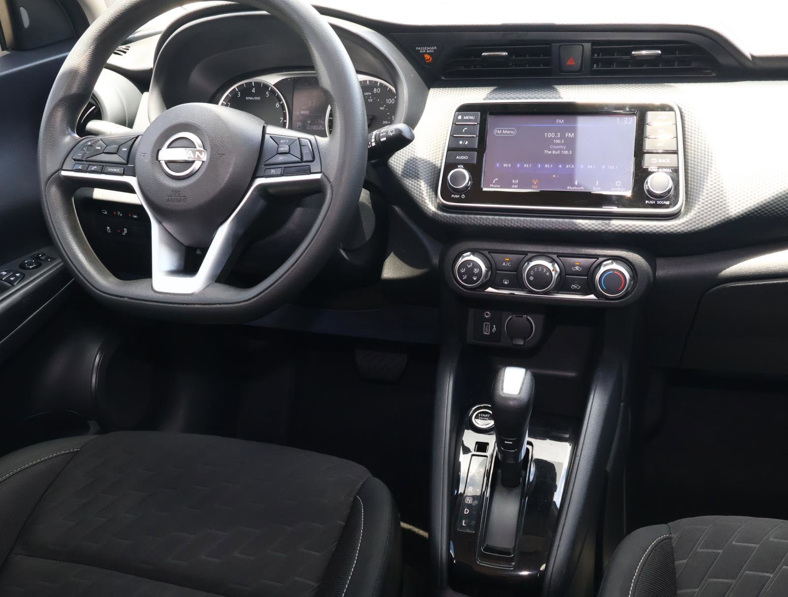 Used 2022 Nissan Kicks S FWD image 9