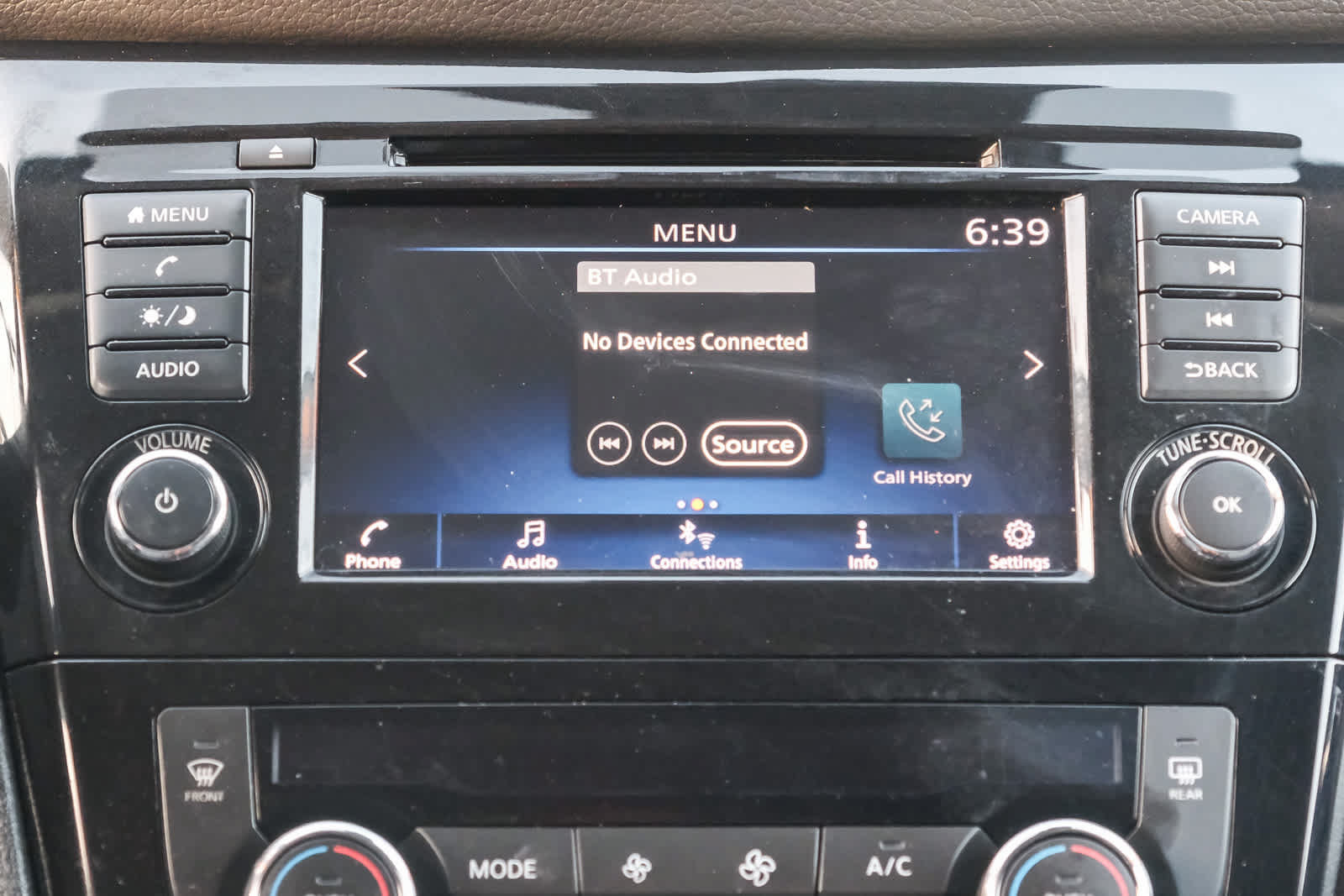 Used 2020 Nissan Rogue Sport SV FWD image 16